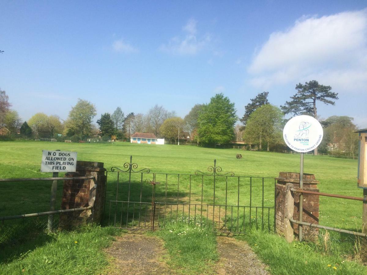 Chalkcroft Lodge Andover Eksteriør bilde